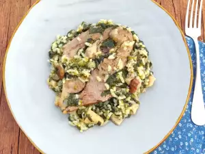 Ягнятина со шпинатом, рисом и грибами