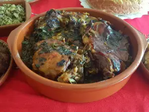 Ягнятина с зеленым чесноком и луком