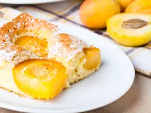 Быстрый пирог с абрикосами