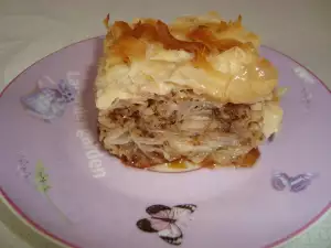 Пахлава из нарезанных листов теста фило