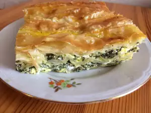 Баница с брынзой и щавелем