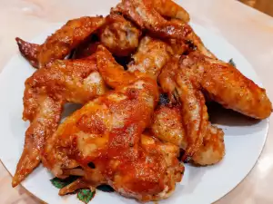 Быстрые куриные крылышки в духовке с маринадом