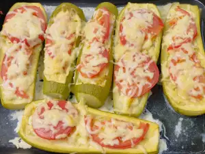 Фаршированные кабачки с брынзой в духовке
