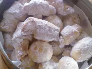 Белое масляное печенье