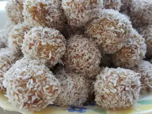Конфеты из печенья с медом