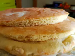 При скольких градусах выпекать коржи для торта?