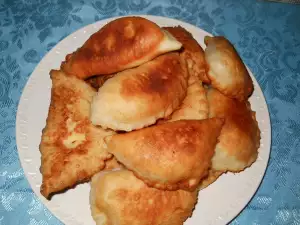 Вкусные пончики с брынзой