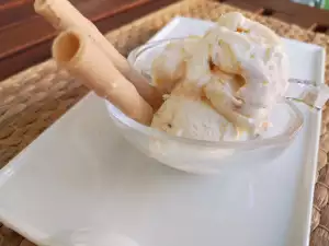Домашнее карамельное мороженое