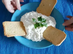 Быстрая чесночная закуска