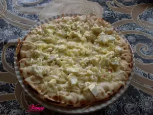 Чесночная лепешка с сыром и брынзой