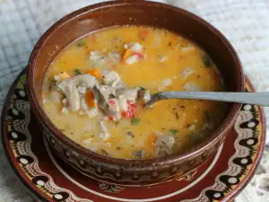Суп из ягнячьих потрохов с рисом
