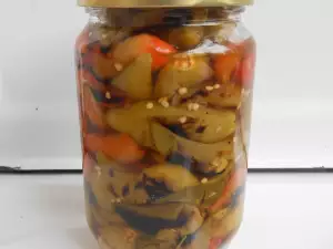Пукани чушлета - болгарские жгучие перцы на зиму