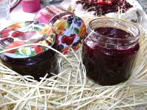 Домашнее брусничное варенье