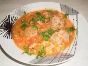 Рисовое рагу с фрикадельками