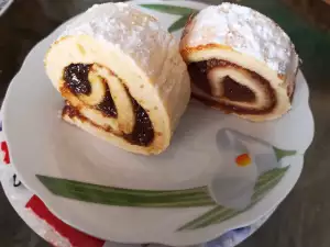 Классический рулет с вареньем