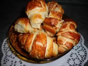 Французские круассаны с маслом
