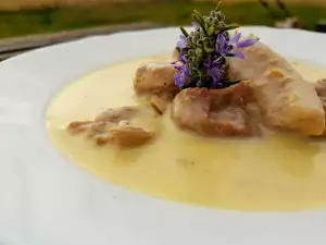 Фрикасе с индейкой и розмарином