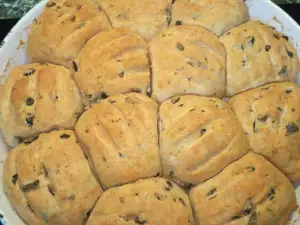 Греческие хлебцы с оливками