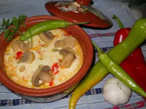 Мамалыга в глиняных горшочках