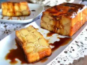Карамельный яблочный пирог с печеньем Дамские пальчики