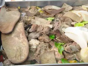 Потроха ягненка по-мясницки