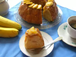 Кекс с карамелизированными бананами
