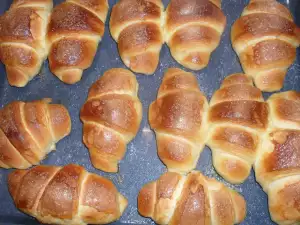 Пышные булочки с лукумом