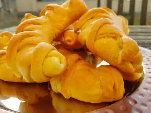 Булочки без яиц и молока