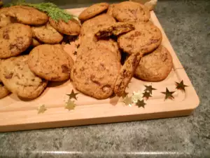 Рождественское печенье с кусочками шоколада