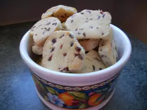 Рождественское масляное печенье с сушеной черникой