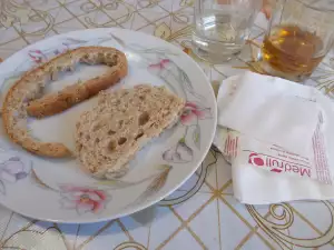 Компресс с хлебом при ударе и ушибе