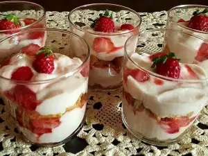 Крем с филадельфией и клубникой