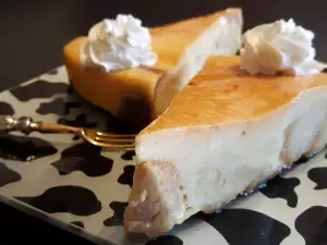 Карамельный пудинг с куличом