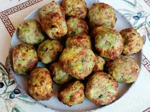 Котлетки с мясным фаршем и кабачками в аэрофритюрнице