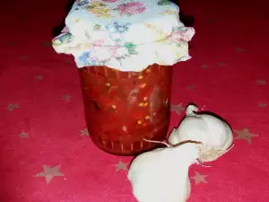 Македонский салат в банках