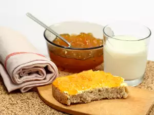 Абрикосовый джем в духовке