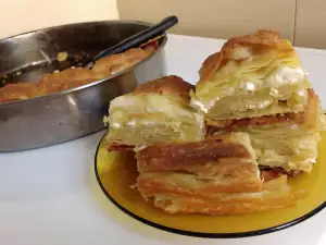 Выкупанная болгарская баница для ленивых хозяек