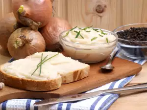 Закуска с камамбером