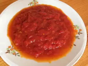 Масляный соус с помидорами