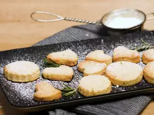 Масляное печенье с розмарином