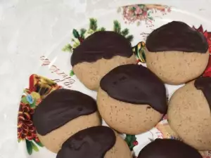 Шоколадные пряники с грецкими орехами