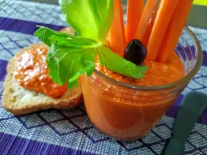 Мухаммара - арабская закуска с печеным сладким перцем и грецкими орехами