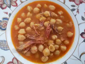 Утиное мясо с нутом