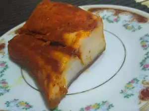 Соленое сало в паприке