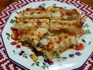 Блинчики с куриным мясом и сыром