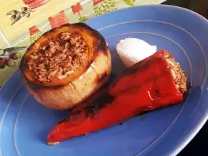 Мускатная тыква с начинкой из телячьего фарша