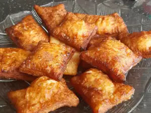 Жареные слойки с начинкой