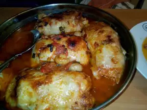 Фаршированные маринованные куриные стейки