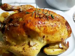Запеченный цыпленок с рисом и грибами в духовке