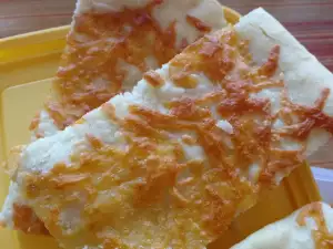 Чесночная пырленка с сыром